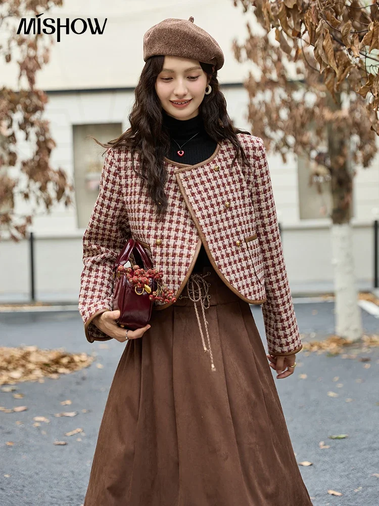 MISHOW Red Plaid Tweed Jacket Women Vintage Single Breasted O-neck Tops 2024 Fall Fashion Coat French Fragrant Jacket MXD45W0440