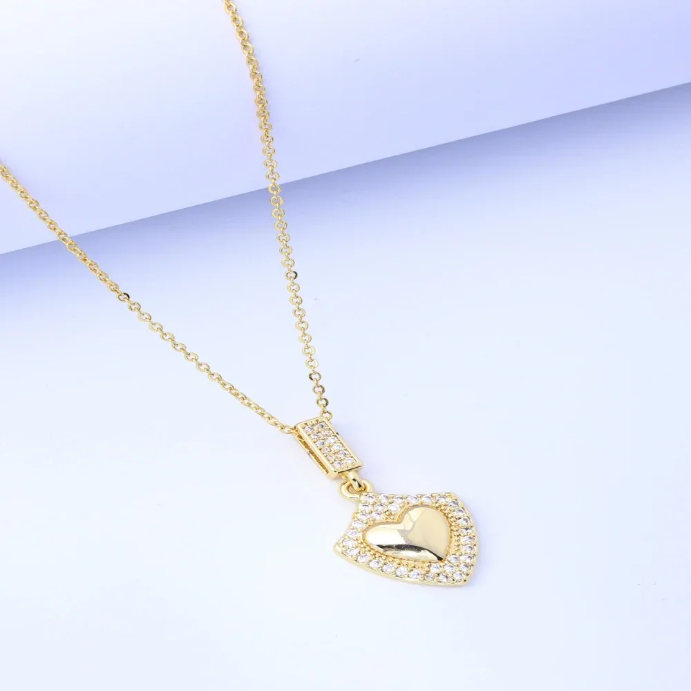 Collana da donna - Eleganti gioielli con ciondolo con intarsio in zirconi, design scudo amore, catena con clavicola a stella alla moda, versatile D