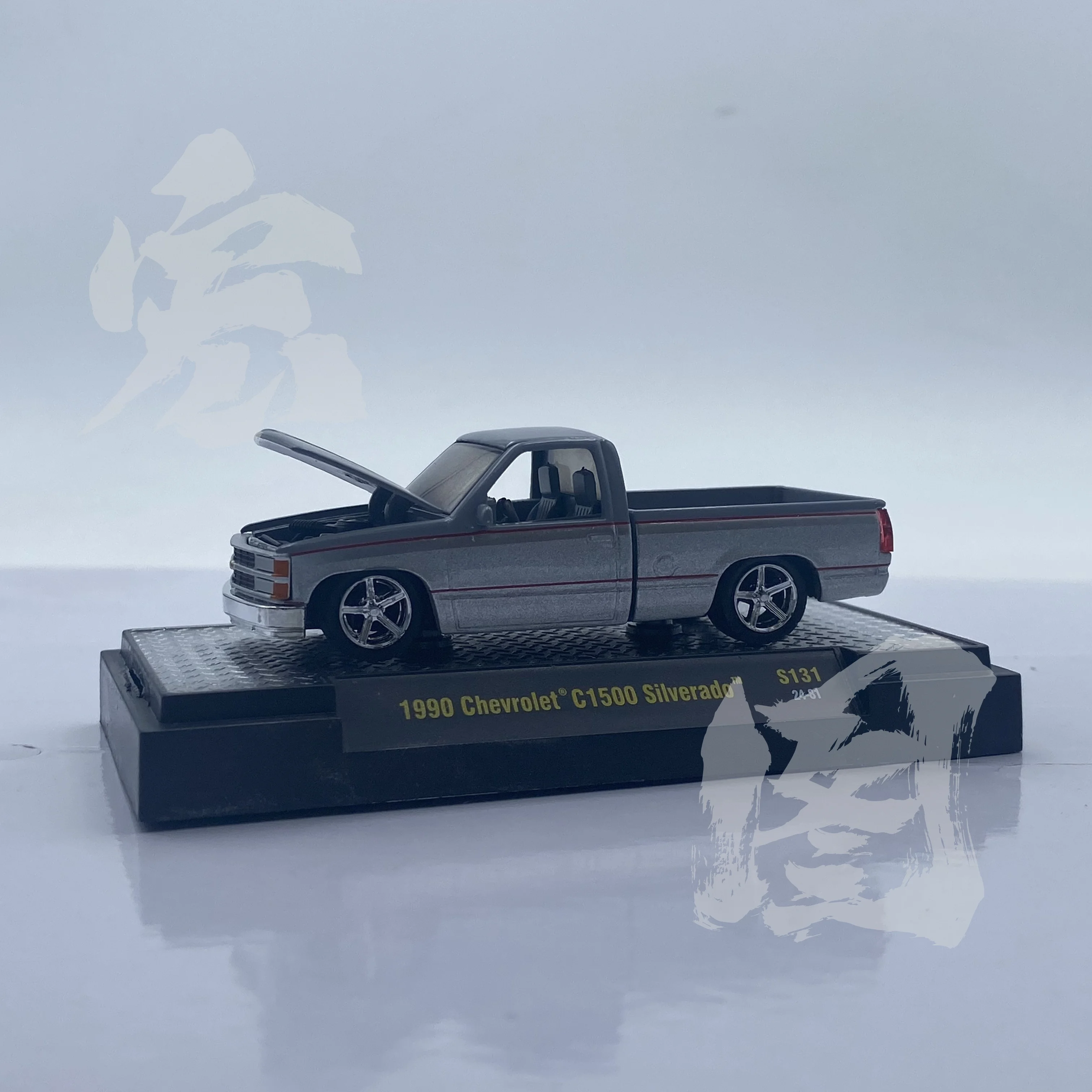 M2 Machines 1/64 カーモデル玩具 C1500 シルバラード
