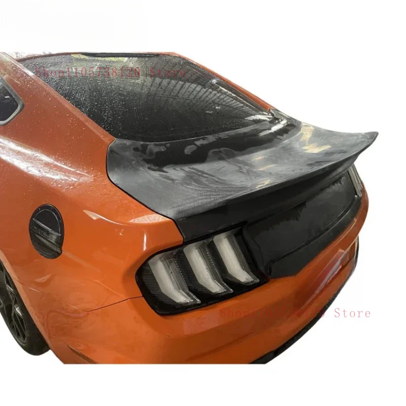 Mustang Has Upgrd Its Carbon Fiber , CSL-Style Trunk Lid And Rear Wing Spoiler