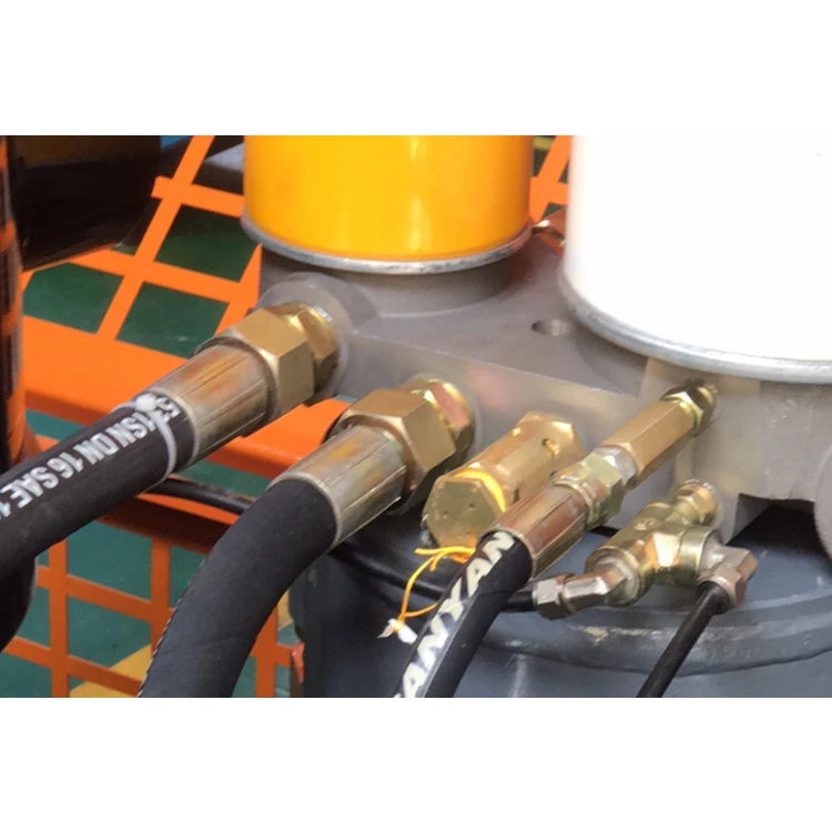 Diesel Screw Air Compressor Portable Diesel Engine Driven Mobile Air Compressor For Mining