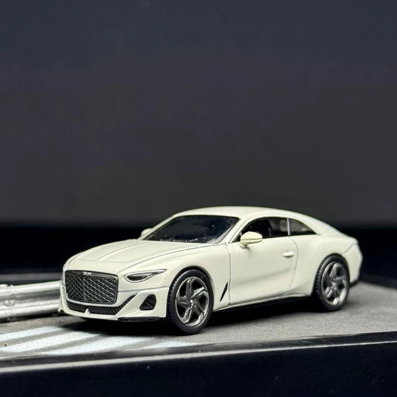 Модель MINIGT Diecast в масштабе 1:64 Bentley Batur # Модель из сплава 969: Симуляция, декор, хобби, сувениры, подарки, коллекция, статическая модель для демонстрации