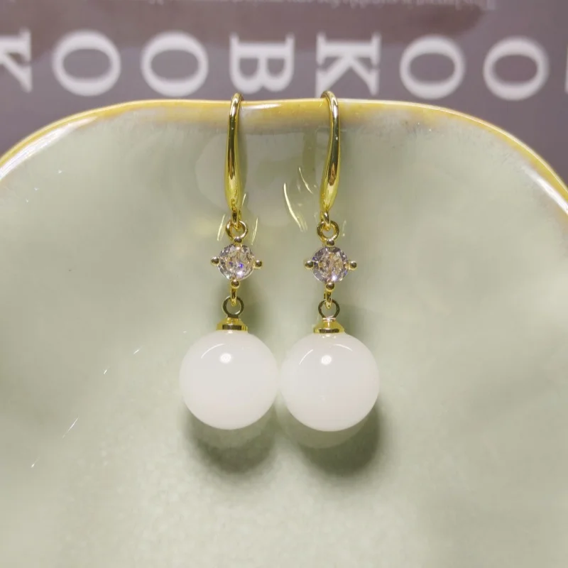 Noble Vintage White… - image