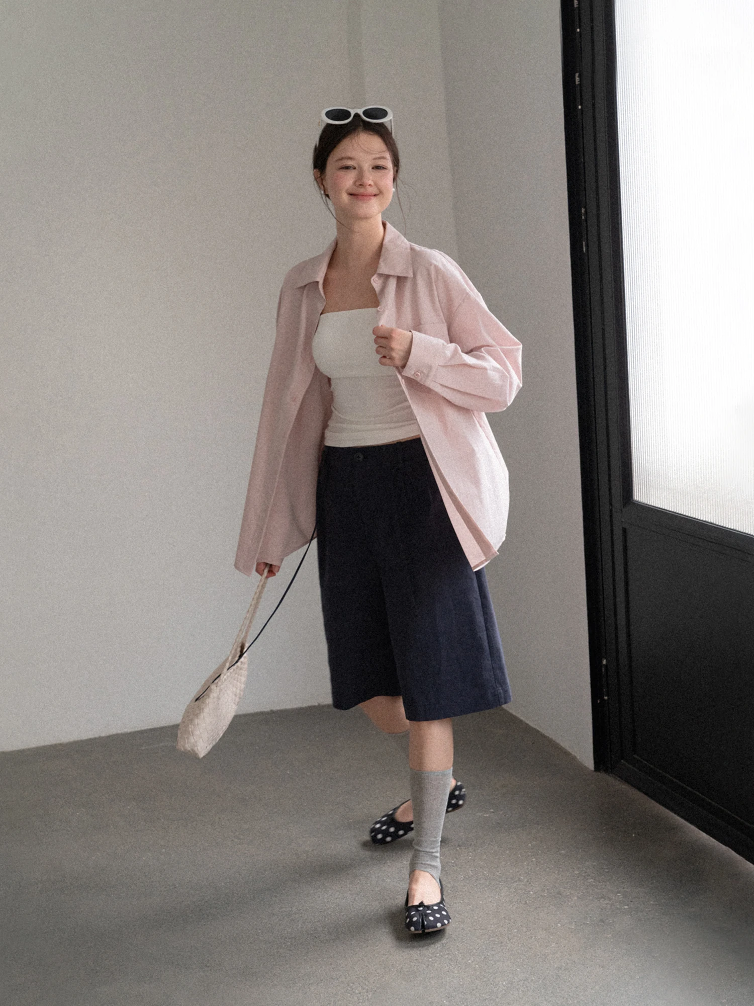 Eggka High Waist Wide Leg Casual Pants Women Summer Loose Slimming Commuter Mid-Length Trousers Simple Style Belted Straight Cut