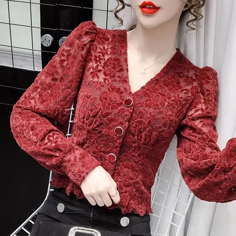 

Spring and summer new v-neck all-match foreign style small shirt long-sleeved short top lace bottoming shirt women casual