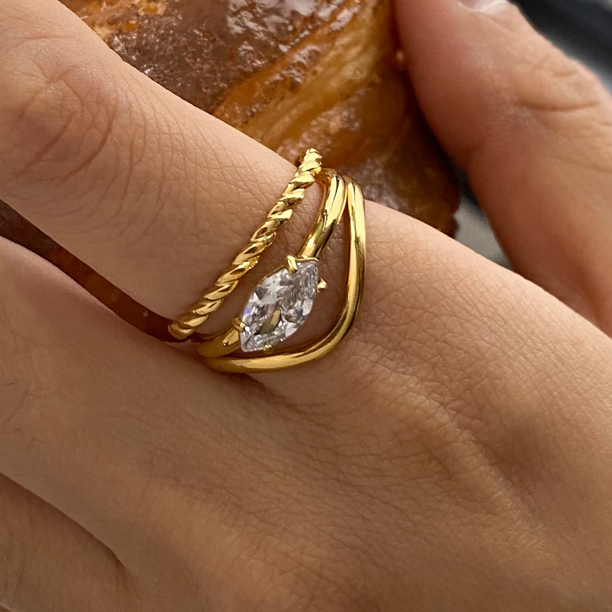 Yori 2pcs Double layer Hollow out Fried Dough Twists Pattern Overlay Ring Hypoallergenic Texture Geometric Minimalist Jewelry Gi