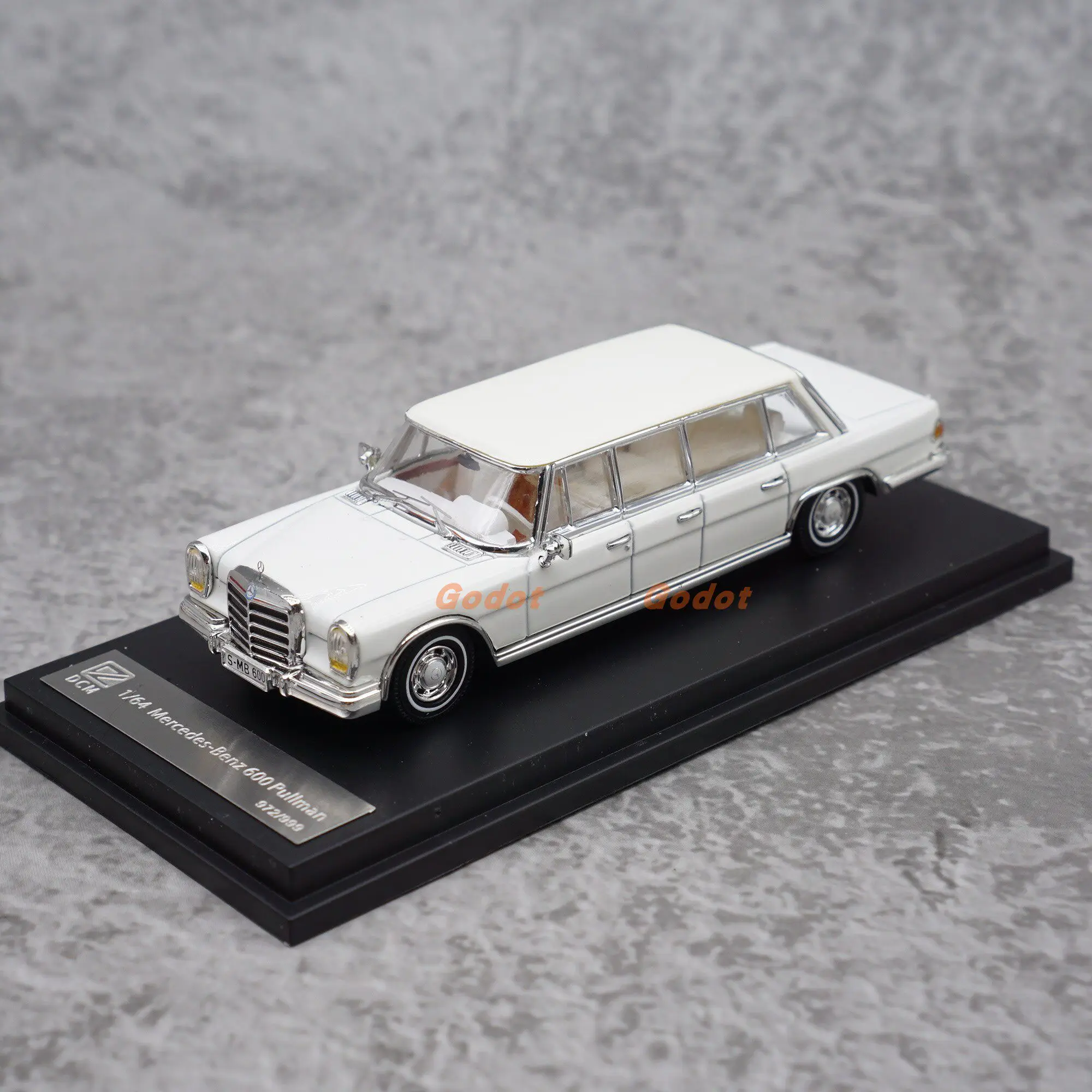 dcm-1-64-スケールダイキャスト合金ホワイトベンツ-600-プルマンおもちゃの車モデルクラシックノスタルジア大人のギフトお土産静的ディスプレイ