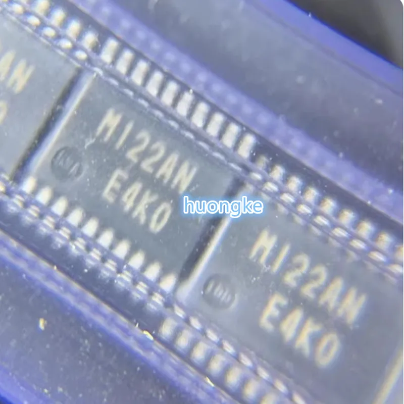 2PCS/LOT R5F2M122ANSP chip M122AN  SSOP20 IN STOCK