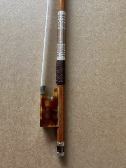 

Master 4/4 size violin bow Pernambuco bow stick Silver mounted hand made