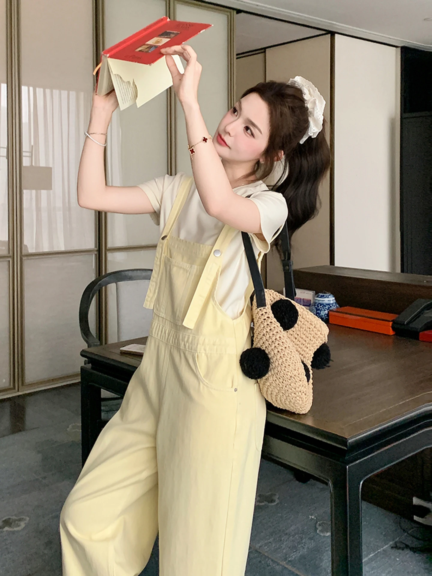 

Желтый игривый молодежный комбинезон Utili, женский летний комбинезон 202, новый корейский повседневный утягивающий школьный комбинезон