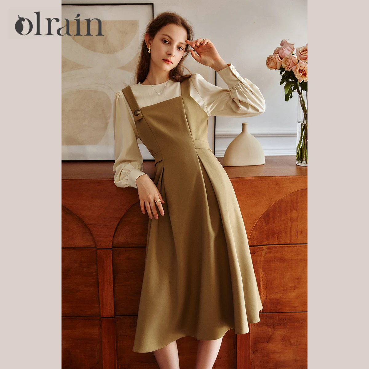 

OLrain Fashion Two-piece Dress Sets Women 2025 Spring Solid Office Wear Blouses Folds Square Neck Sleeveless Dresses O21QE55636