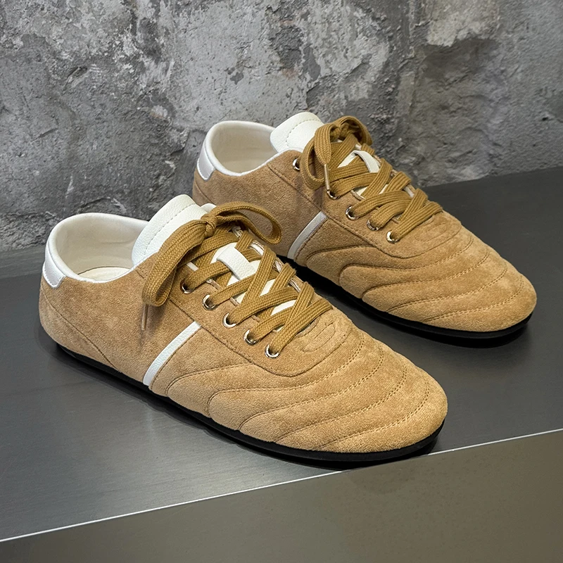 New 2025 Arrivals: Hot-Selling Unisex Breathable Premium Anti-Slip Walking Shoes Hiking & Casual Footwear