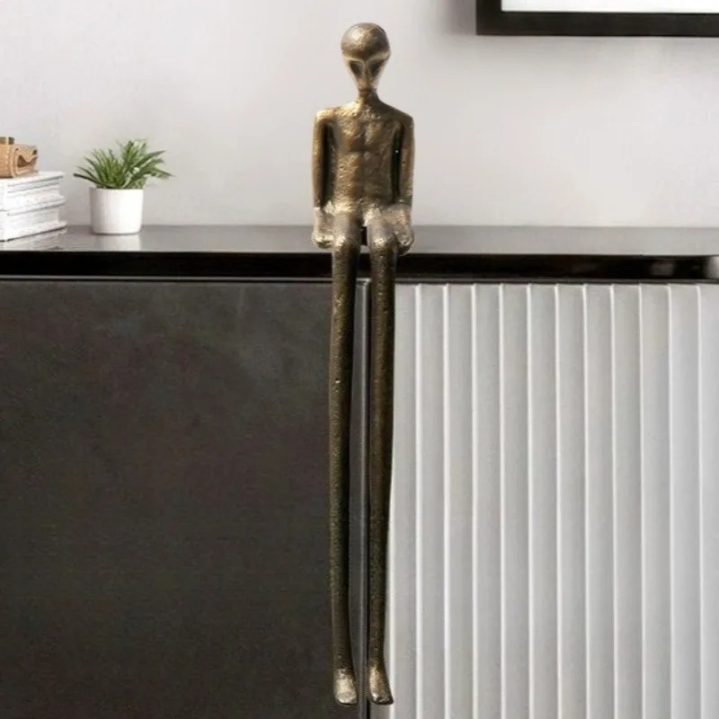 Aluminum Sculptures Long Legged Alien Creative Figurines Luxury Living Room Art Ornaments Vintage Nordic Home Decoration Crafts
