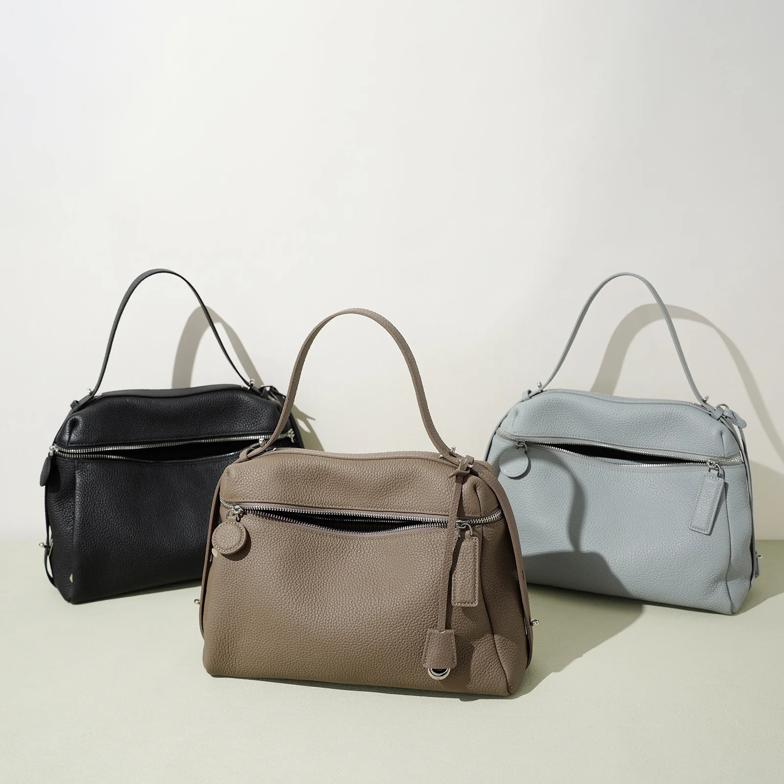 

Spring 2026 Minimalist Unique Women's Shoulder Crossbody Bag Commuting Leather Satchel Top Layer Cowhide Large Capacity Handbag