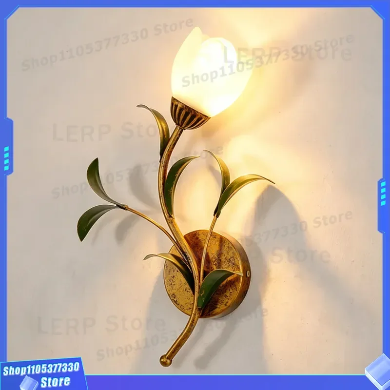 Modern French Wall Lamp for Living Room Background Simple American Pastoral Retro Flower Design Bedroom Bedside Light Fixture