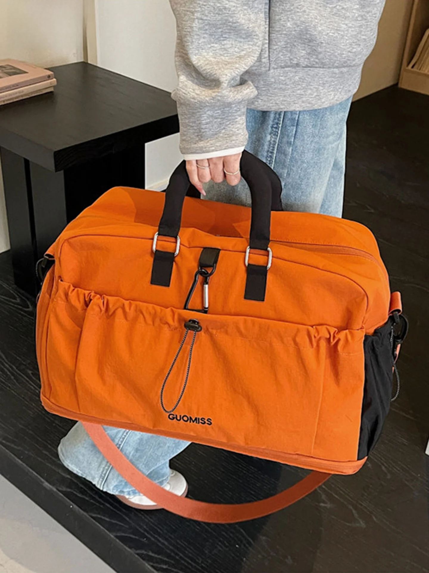 borsa-sportiva-leggera-e-capiente-espandibile-per-fitness-borsa-da-viaggio-per-donne-borsa-a-tracolla-resistente-in-nylon
