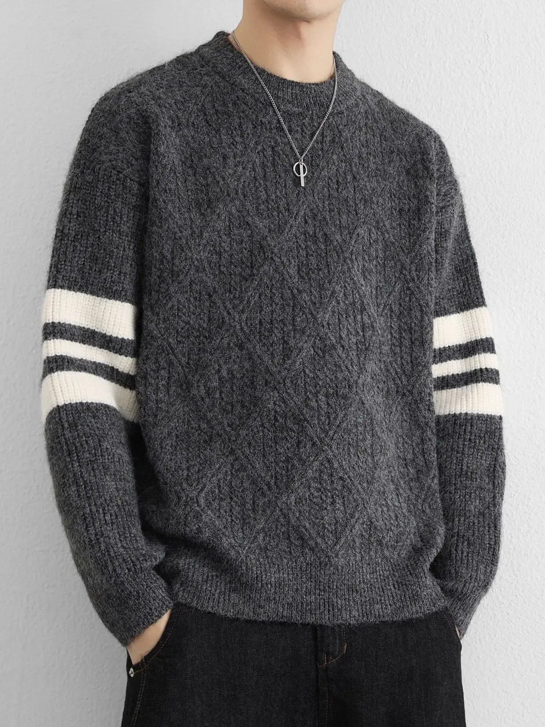 

Men's Faion Thiened Knitted Sweater Diamond Pattern Casual Sle round Ne Pullover Breathable Warm Winter New Arrival