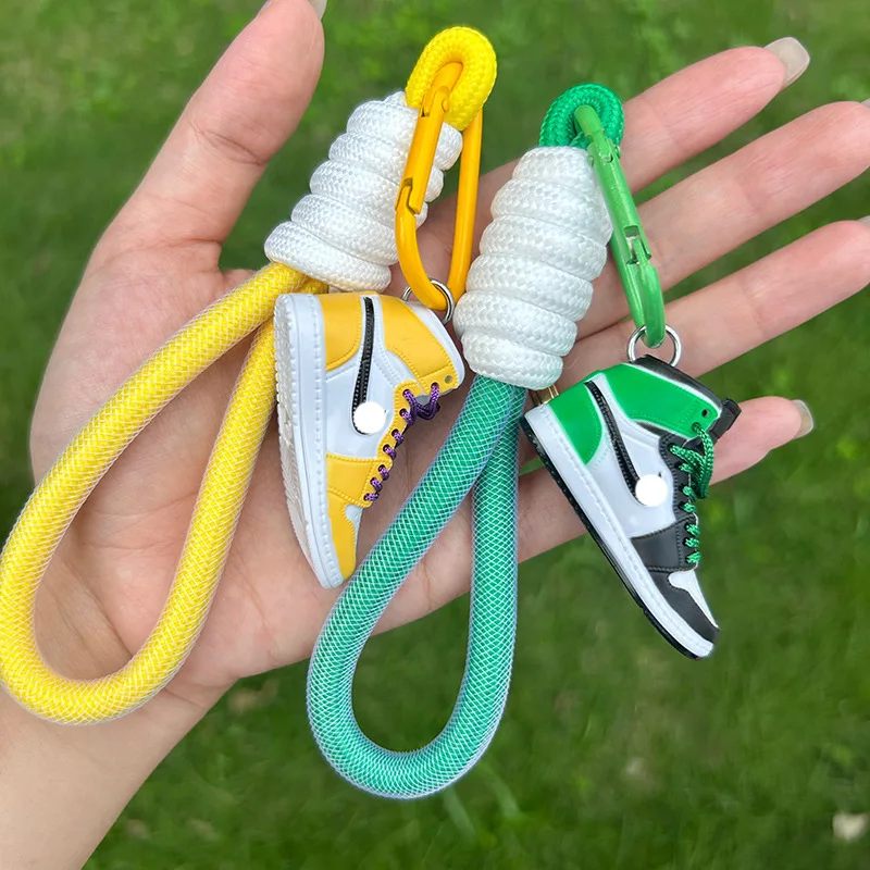 AJ keychain bag pendant 1st generation basketball shoes pendant accessories Douyin popular toy shoes accessories small gifts