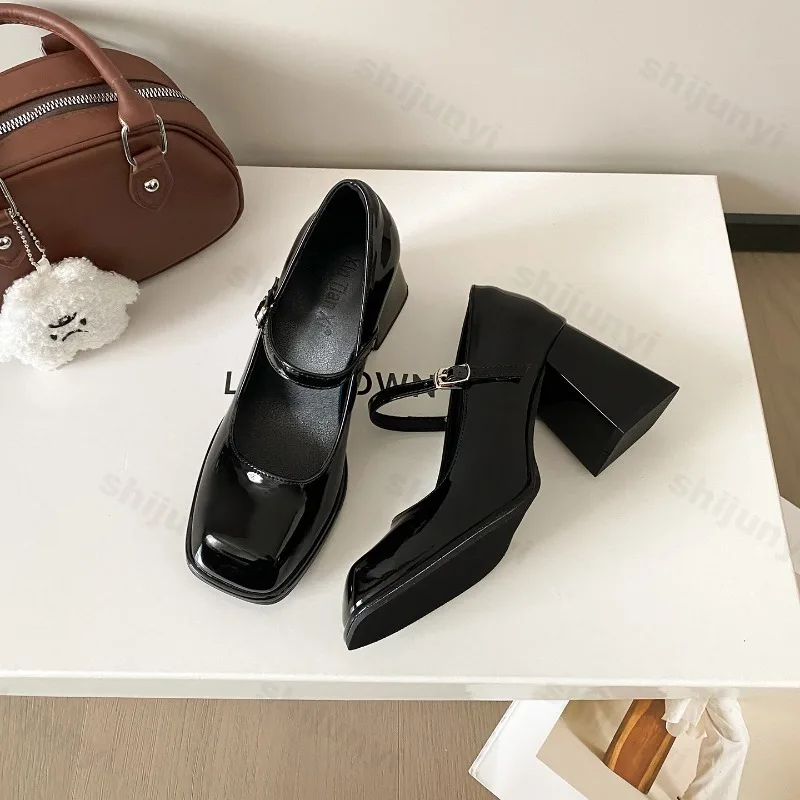 

Woman's Mary Janes Shoes Spring New Vintage Square Toe Buckle Strap Solid Elegant Chunky Heels Fashion Versatile Casual Pumps