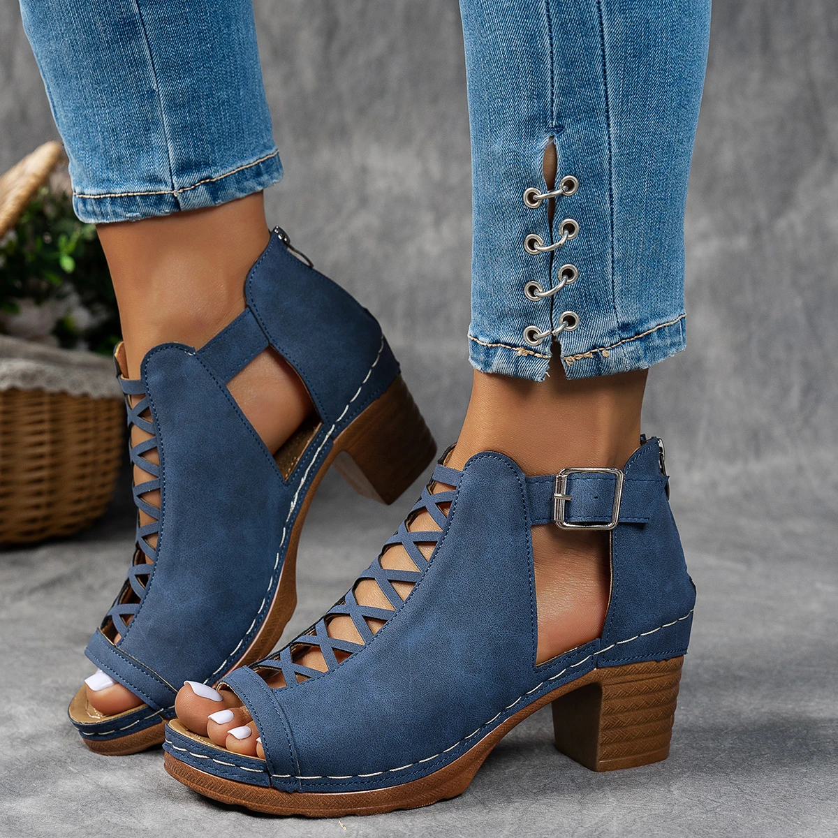 Women Summer Elegant Sandals Thick Heel Wedge Chunky High Heels Sandals Open Toe Hollow Cross Bundled Wedding Shoes for Women image 3