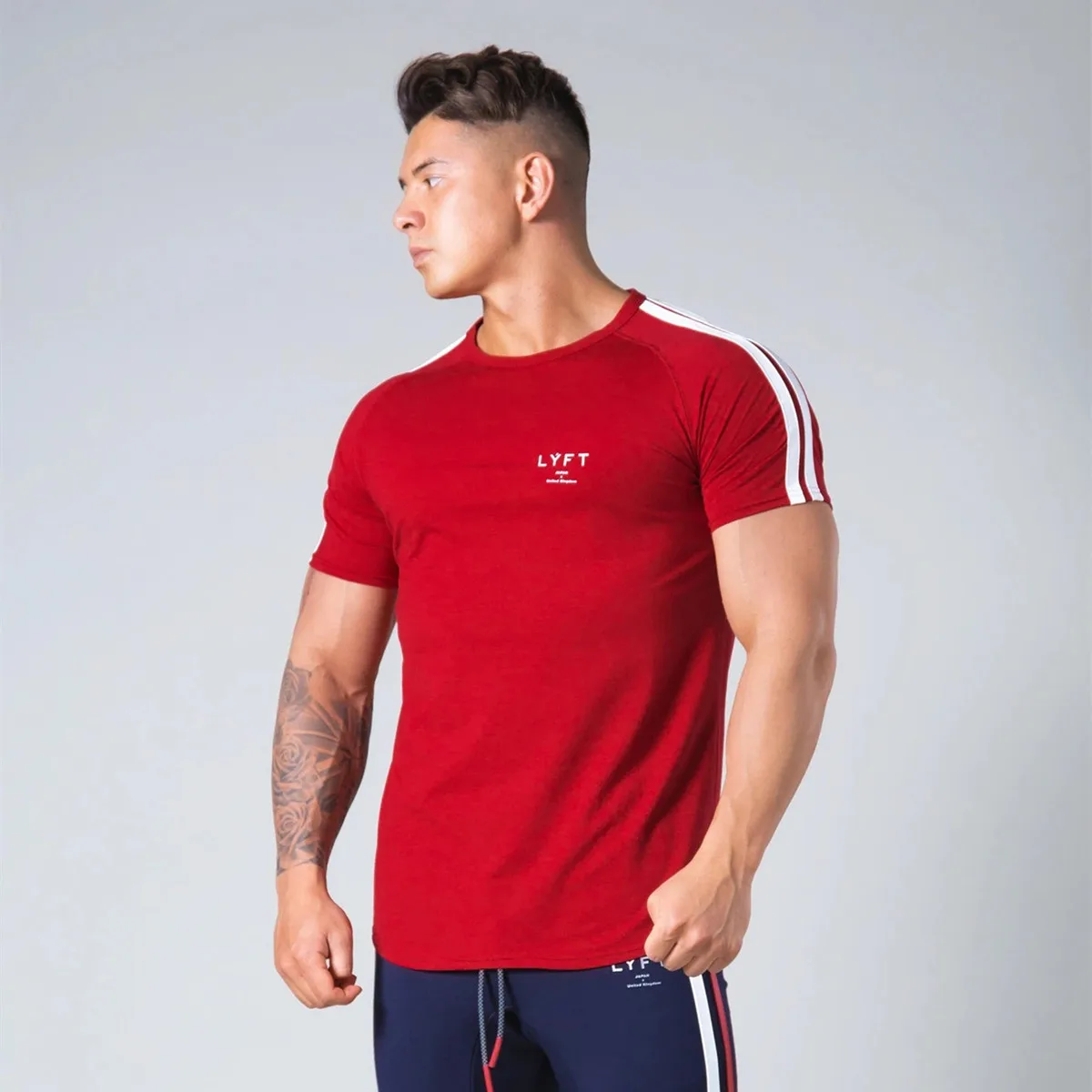 Men Running Sport Skinny T-shirt Summer Cotton Tee Gym Fitness Red Tops Male Bodybuilding Short Sleeve Training Workout Clothing