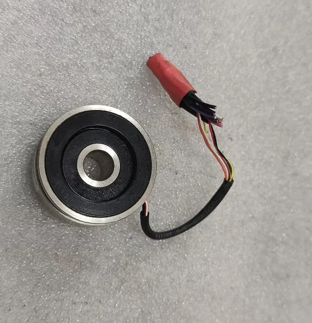 15BRX705-Z10AP-Z Second hand encoder test OK,