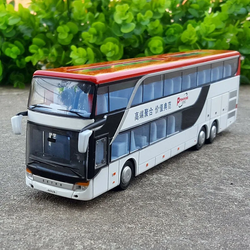 1:32 Alloy Pull Back Bus Model High Simitation Double Sightseeing Bus Flash Vehicle Kids Toys Birthday Gifts Collection