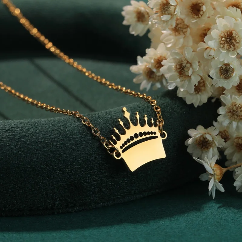 

Cxwind Stainless Steel Crown Pendant Necklace For Women Festive party Jewelry Gift for Girlfriend
