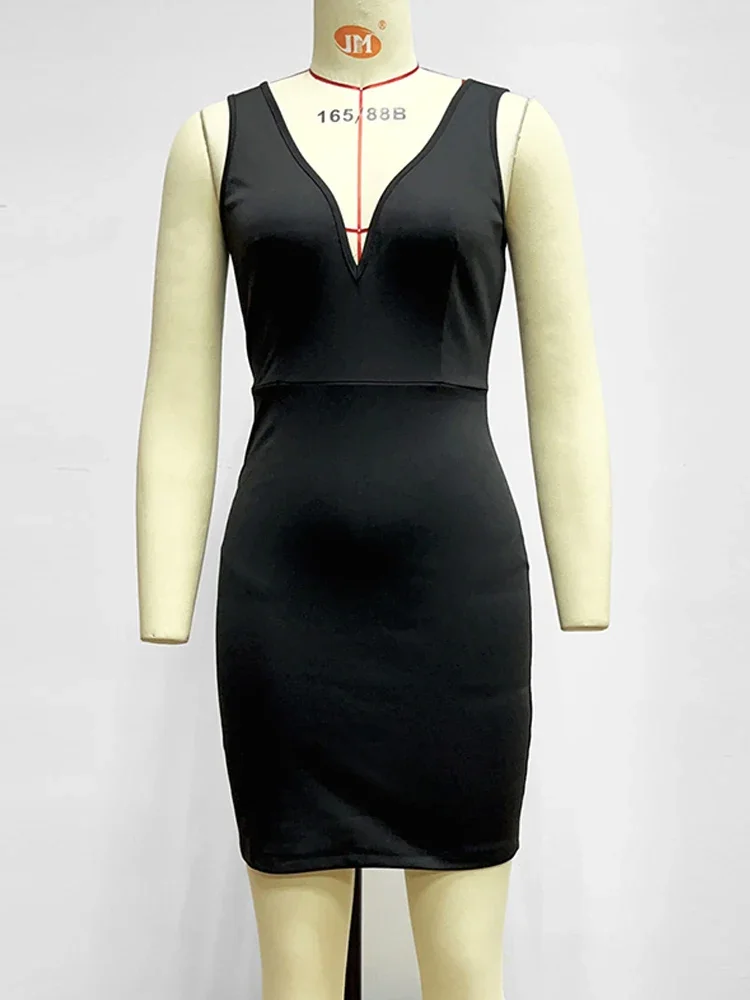 Letnia seksowna czarna sukienka bodycon bez pleców dla kobiet, bez rękawów, z zamkiem błyskawicznym, rozcięciem, wysoką talią, dopasowana, podkreślająca biodra, mini sukienka na imprezę.