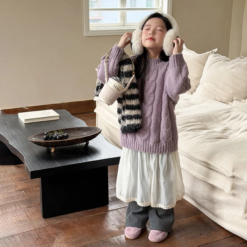 

2026 Fashion Girls' Autumn and Winter Atmosphere Retro Knit Top Gentle Lazy Texture Fried Dough Twists Sweater