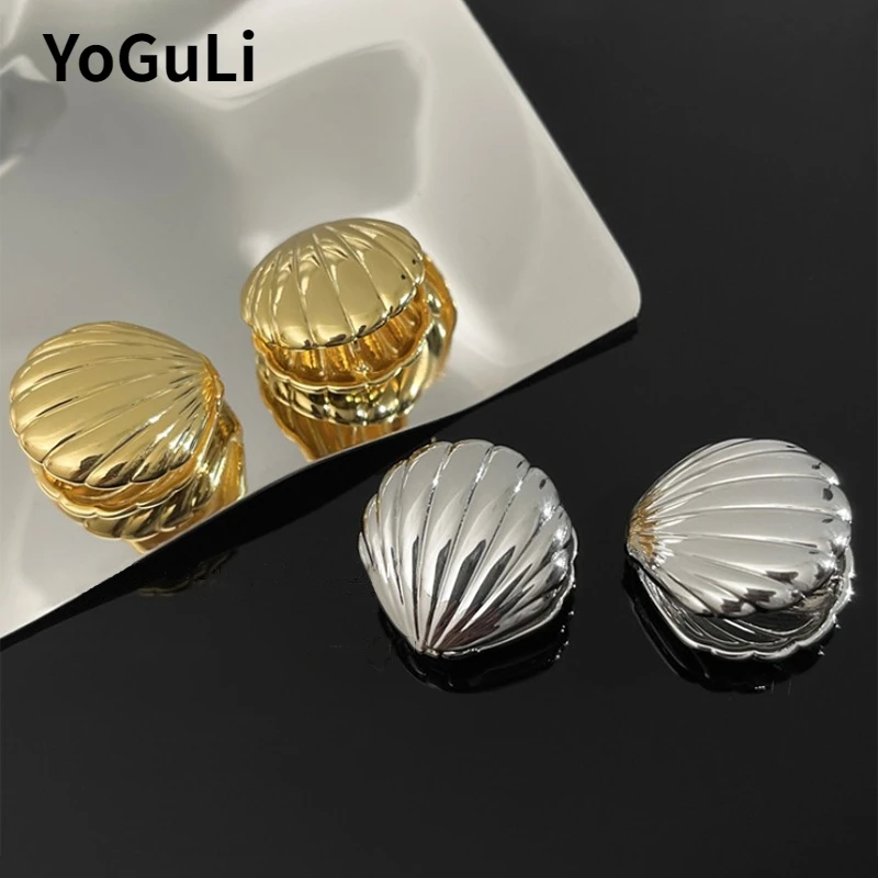 Fashion Jewelry Vintage Temperament Shape Of Metal Shell Earrings For Women Female Gifts Simply Design Ear Accessories Hot Sale