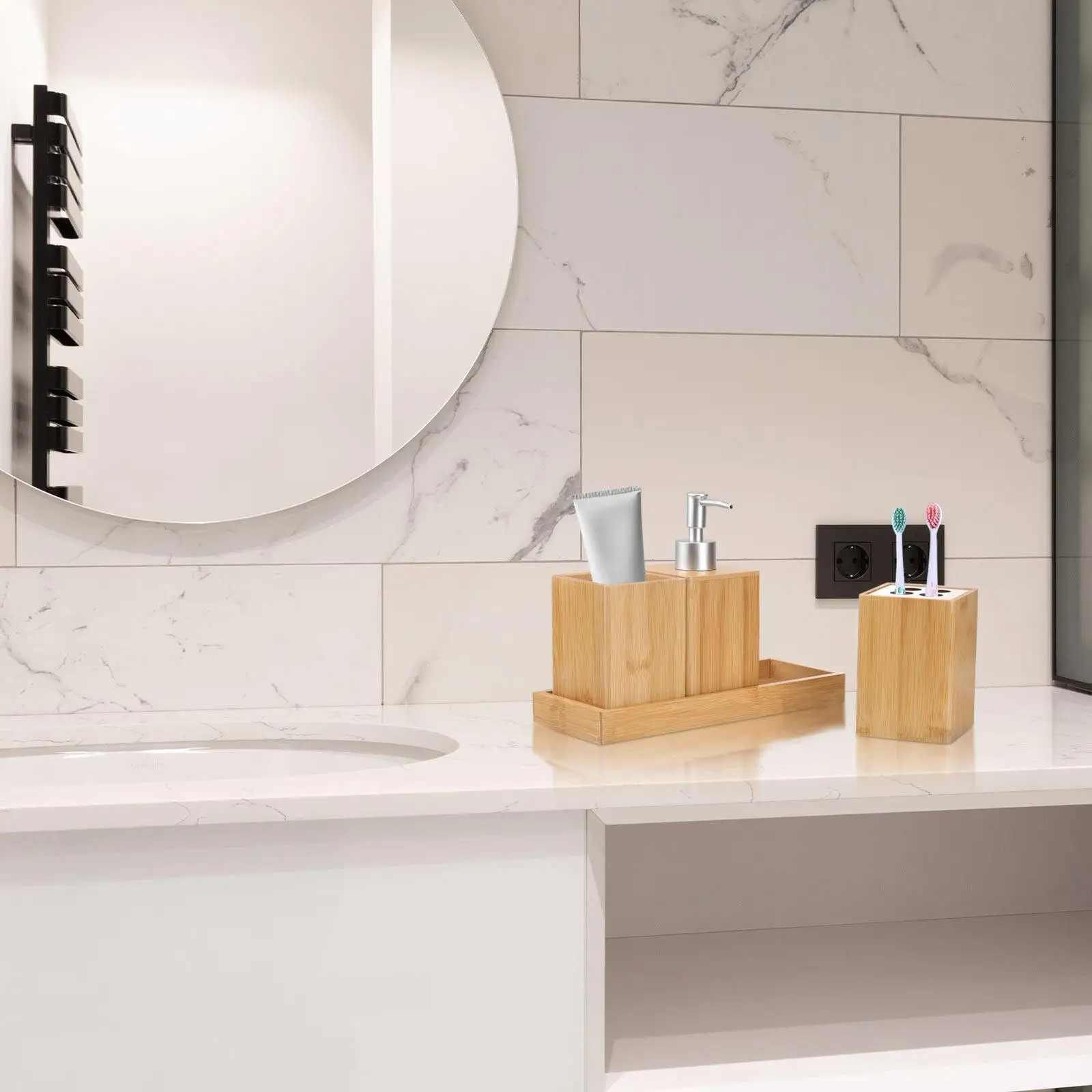 

Набор аксессуаров для ванной из бамбукового дерева и керамики: подставка для зубных щеток, стакан, мыльница для 2 зубных щеток, органайзер для зубной пасты