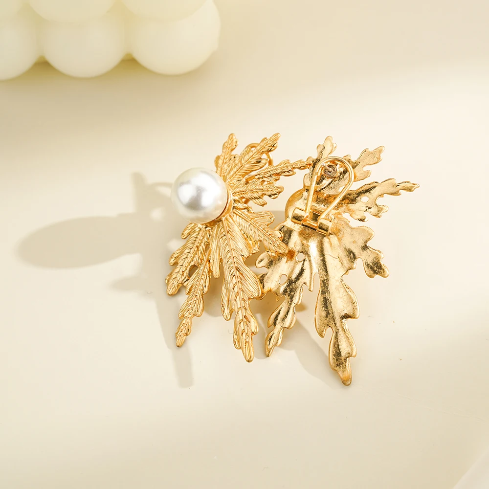 Korean Pearl Clip On Earrings For Women 2023 New In Bowknot Gold Plated Zinc Alloy 925 Sliver Pin Earring Jewelry Luxury Elegant