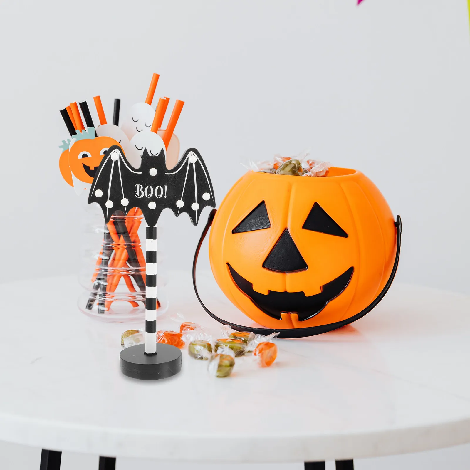 Wooden Halloween LED Ghost Night Light Tabletop Decor for Home Bedroom Party Bar Store Festival Atmosphere Halloween Light Decor