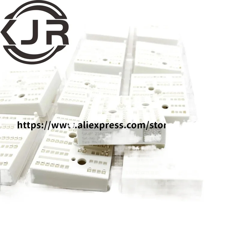 

SKIIP25AC12T4V1 SKIIP25AC126V1 SKIIP26AC126V1 SKIIP23AC12T4V1 SKIIP24AC12T4V1 K229A04 New Original IGBT MODULE