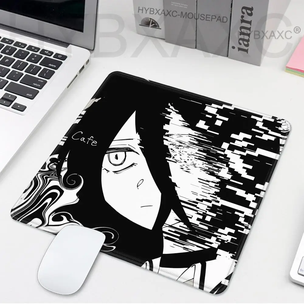 Manhattan Cafe Uma Musume Pretty Derby Small Mouse Pad Desk Pad Desktop Computer Keyboard Wireless Boy Girl Gift for Play Games