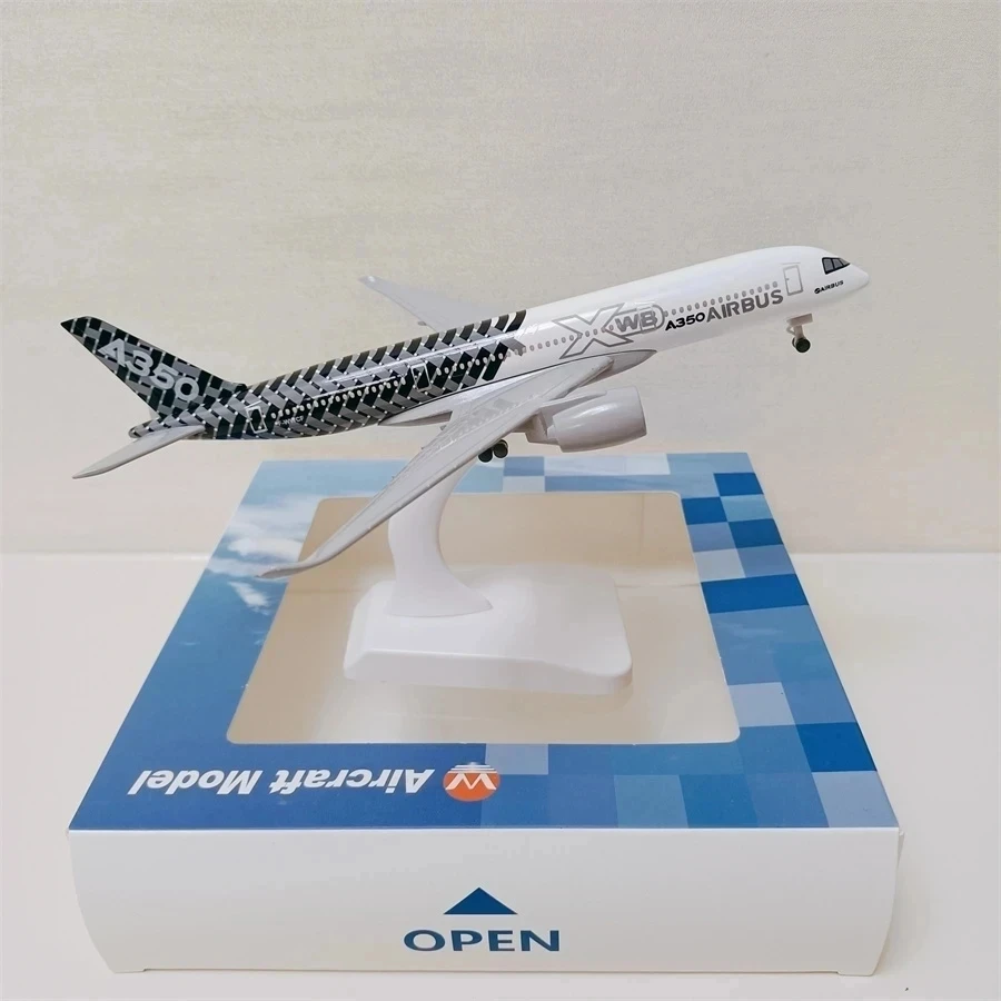 Airbus A350 aircraft model aircraft scale model aircraft 20cm 1:400 die cast metal aircraft crew Air Force gift decorations