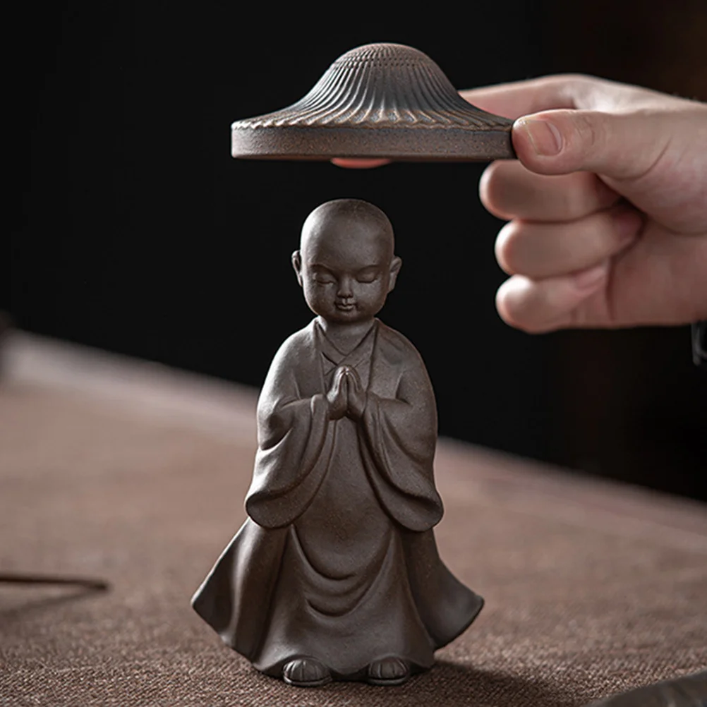 

Small Monk Shape Tea Pet Ceramic Practical Tearoom Filter Decorative Tea House Infuser Adornment Ceramic Monk Figurine