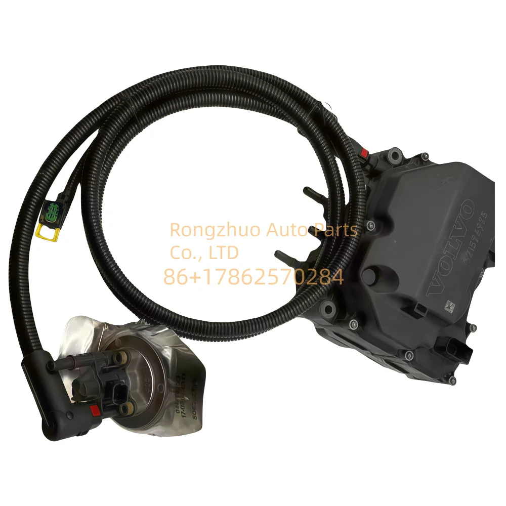 21313784: A urea hose suitable for Volvo trucks. Connects the urea pump to the urea injector. 21574975 0444042028 A0444023053