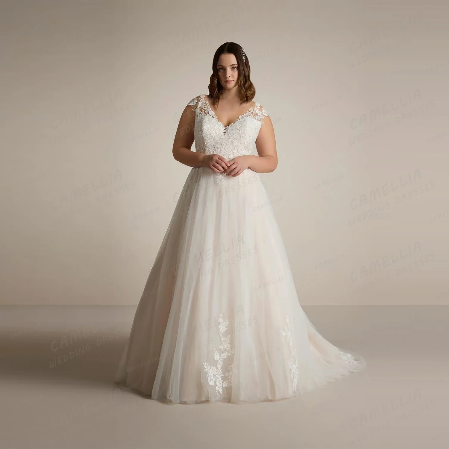 

Simple Women's A Line Wedding Dresses Appliques Sleeveless Fluffy Bridal Gowns Party Vestidos De Novia Customized Robe De Mariée