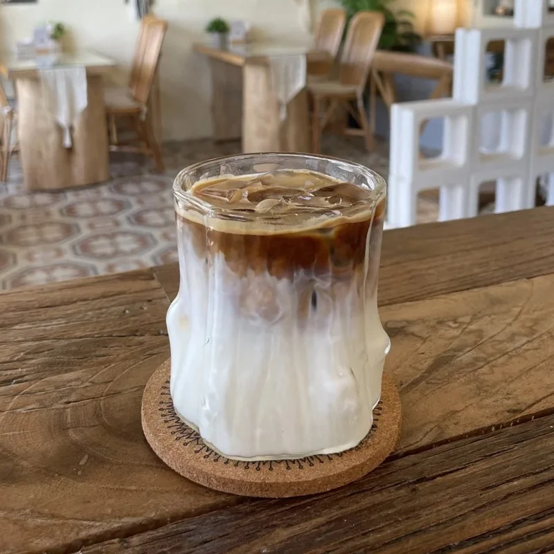 Retro Designed Glass Coffee Cup Transparent Exquisite Concentrated Ice Americano Latte Cup European Style Handmade Beverageware