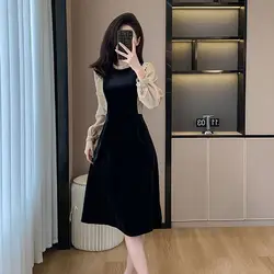 French socialite's small fragrant velvet dress for autumn 2024, covering the belly and slimming, patchwork long skirt