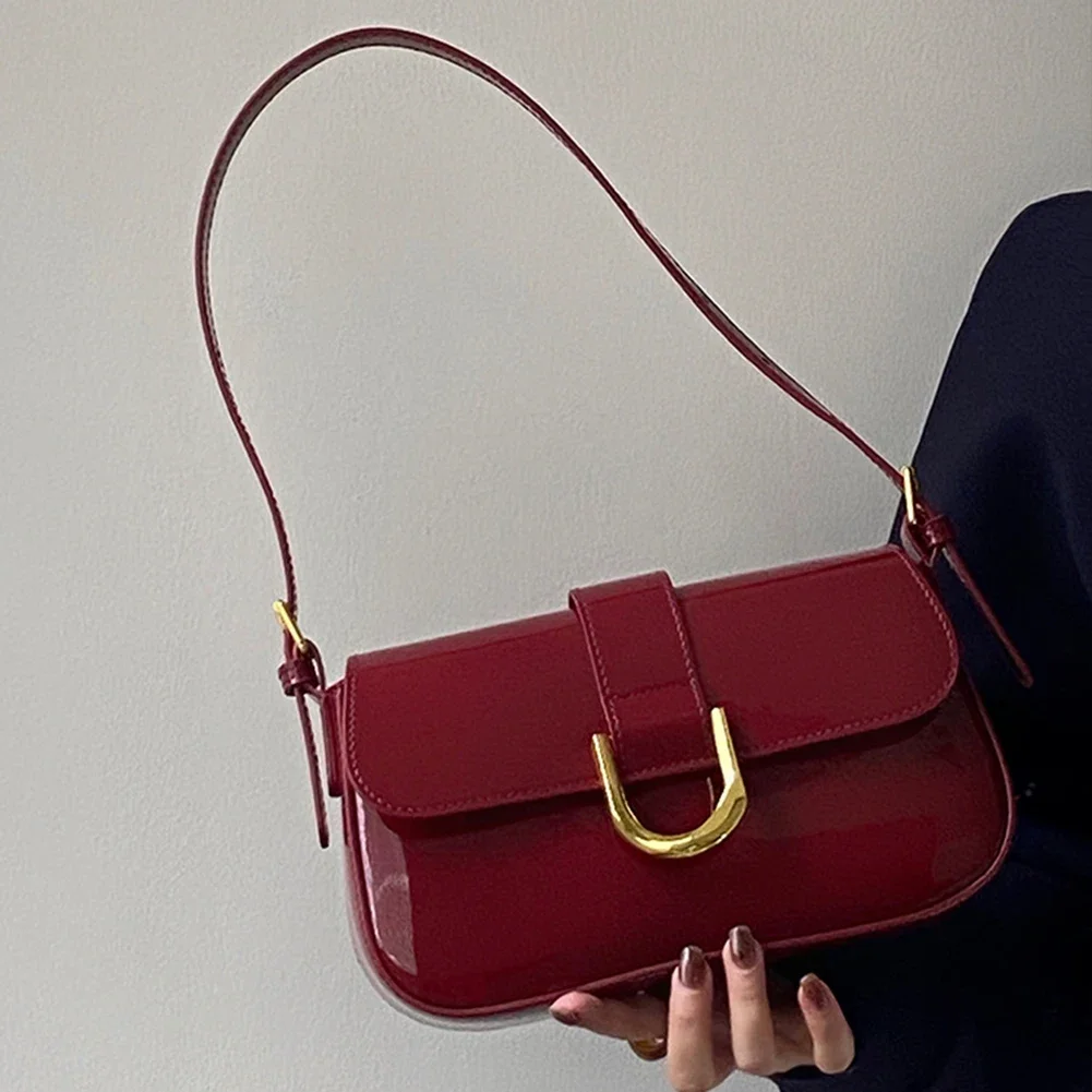 Borsa a tracolla in pelle verniciata retrò per donna Borsa a tracolla con patta di lusso Borsa sotto le ascelle in tinta unita Borsa a tracolla rossa Borsa da donna