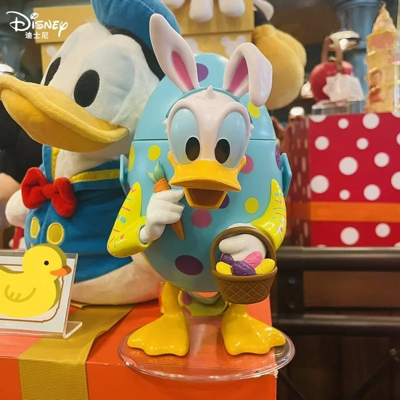 

2024 Genuine Disney Spring Eggs Donald Duck Cartoon Anime Water Cup Can Be Diagonally Straddled Straw Cup