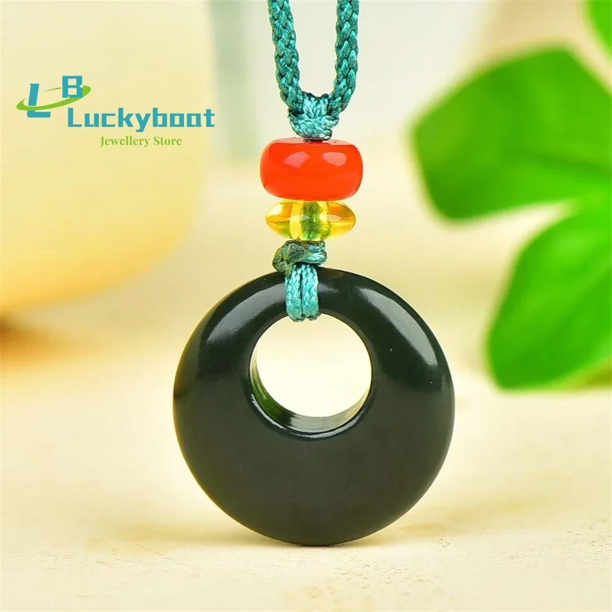 Natural Hetian Yugao High Button Pendant Simple and Generous Personality Exquisite Fashion Versatile Men and Women