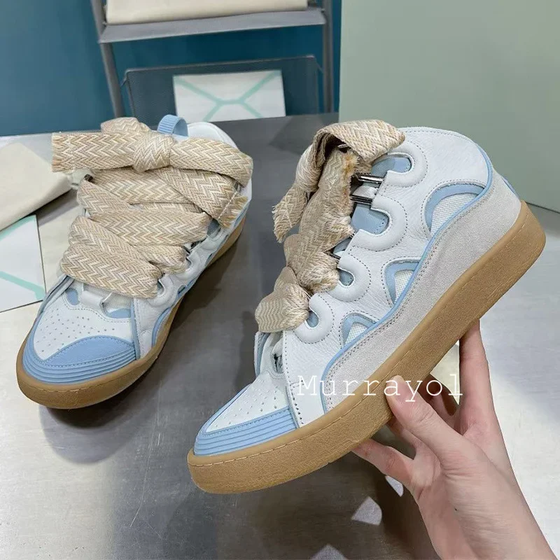 جلد طبيعي الربط سميكة القاع حذاء مسطح الدانتيل يصل اللسان الكبير حذاء كاجوال أربعة مواسم حذاء رياضة للجنسين أحذية المشي