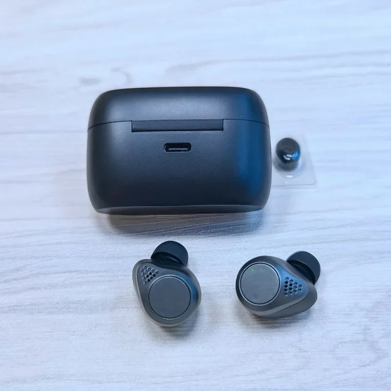 

Novos fones de ouvido Bluetooth sem fio Elite 85t no esporte de música estéreo com redução de ruído