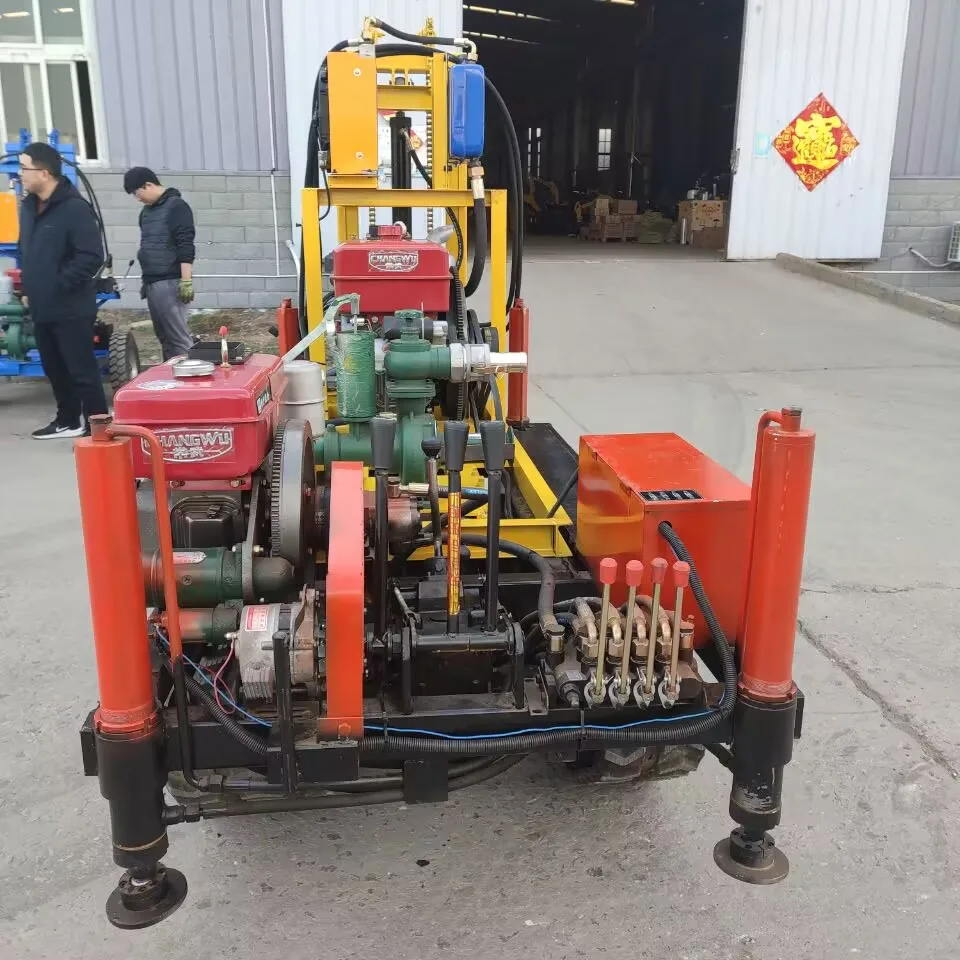 簡単操作 200m掘削 新型ポンプモーターギアベアリングコア カスタムメイド 22馬力 EPA認証 農業用水井戸掘削リグ