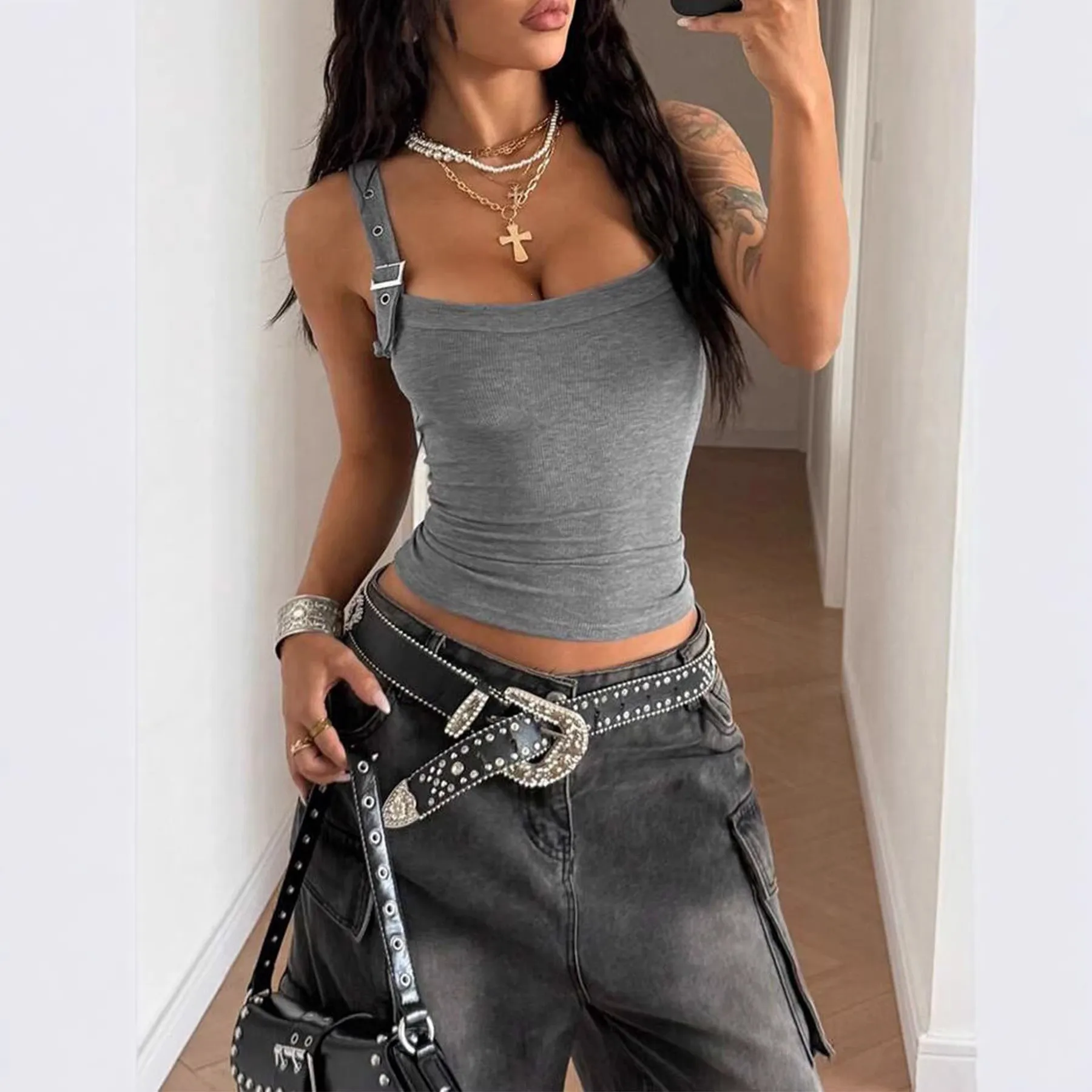 Slim Fit No Chest Pad Top with Spaghetti Strap Regular Length Edgy Street Wear as Outerwear Summer Streetwear Tank Top for Women
