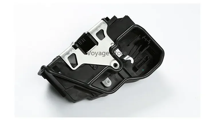 51217202144   يصلح لسيارة BM * W قفل الباب الأمامي الأيمن ومزلاج محوري للتحكم في الباب